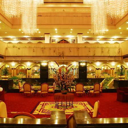 Dhahran International Hotel Buitenkant foto